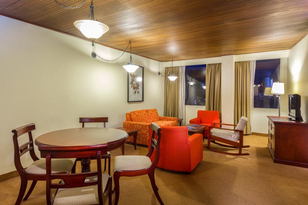 Hotel Dann Av. 19 Богота Экстерьер фото