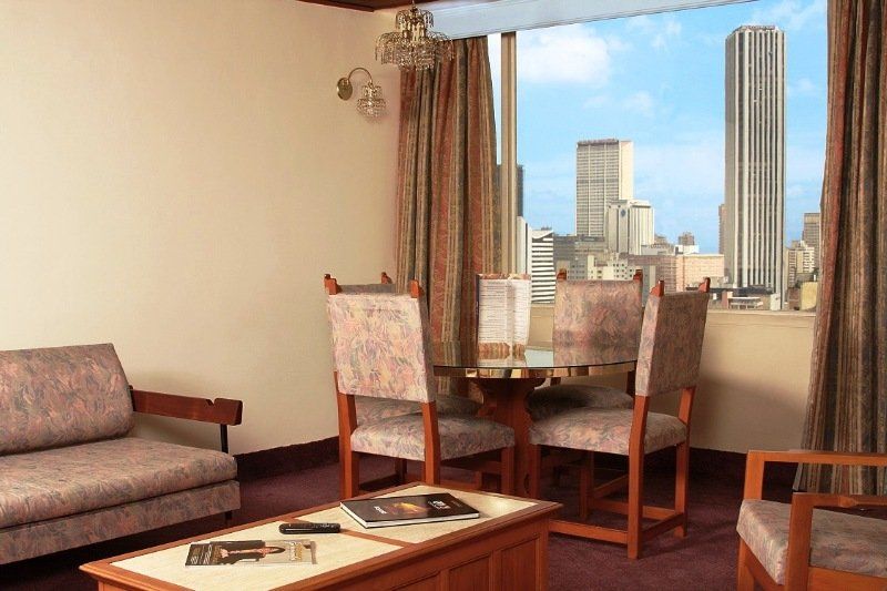 Hotel Dann Av. 19 Богота Экстерьер фото