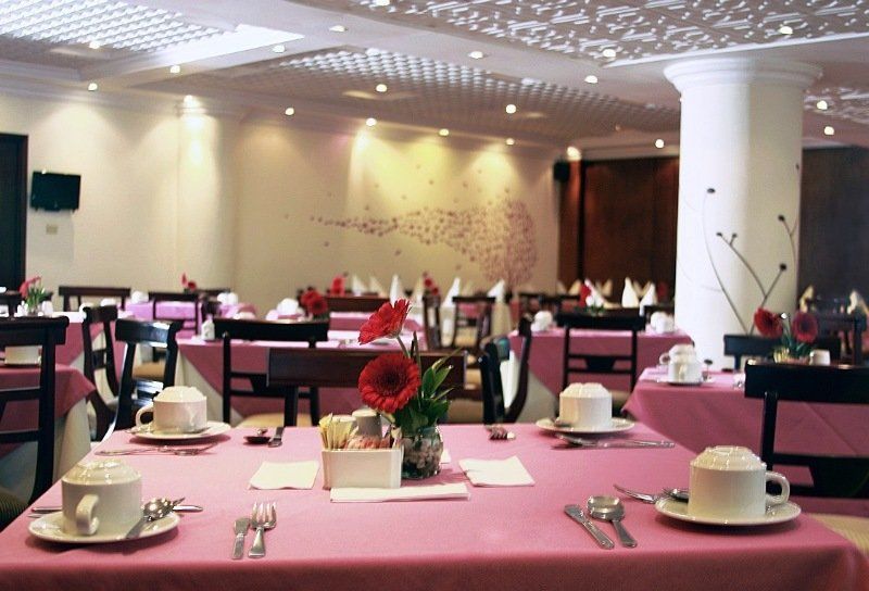 Hotel Dann Av. 19 Богота Экстерьер фото