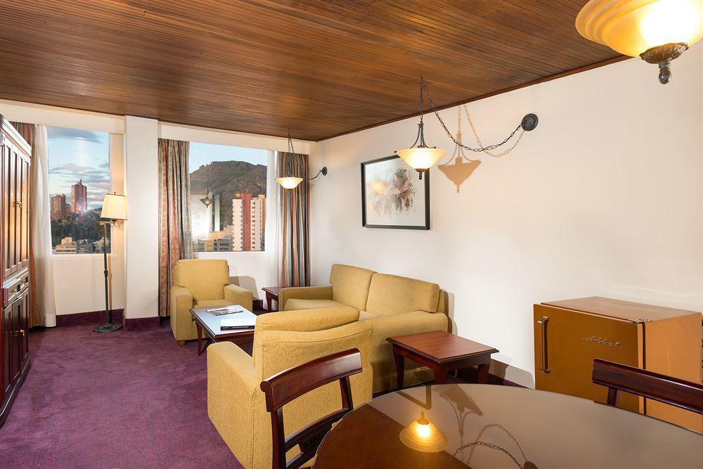 Hotel Dann Av. 19 Богота Экстерьер фото